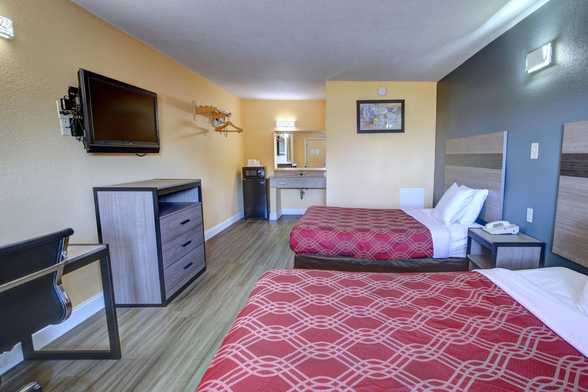 Econo Lodge At Military Circle Norfolk Exteriör bild