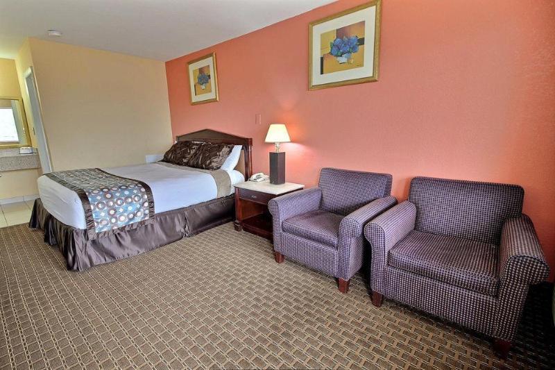 Econo Lodge At Military Circle Norfolk Exteriör bild